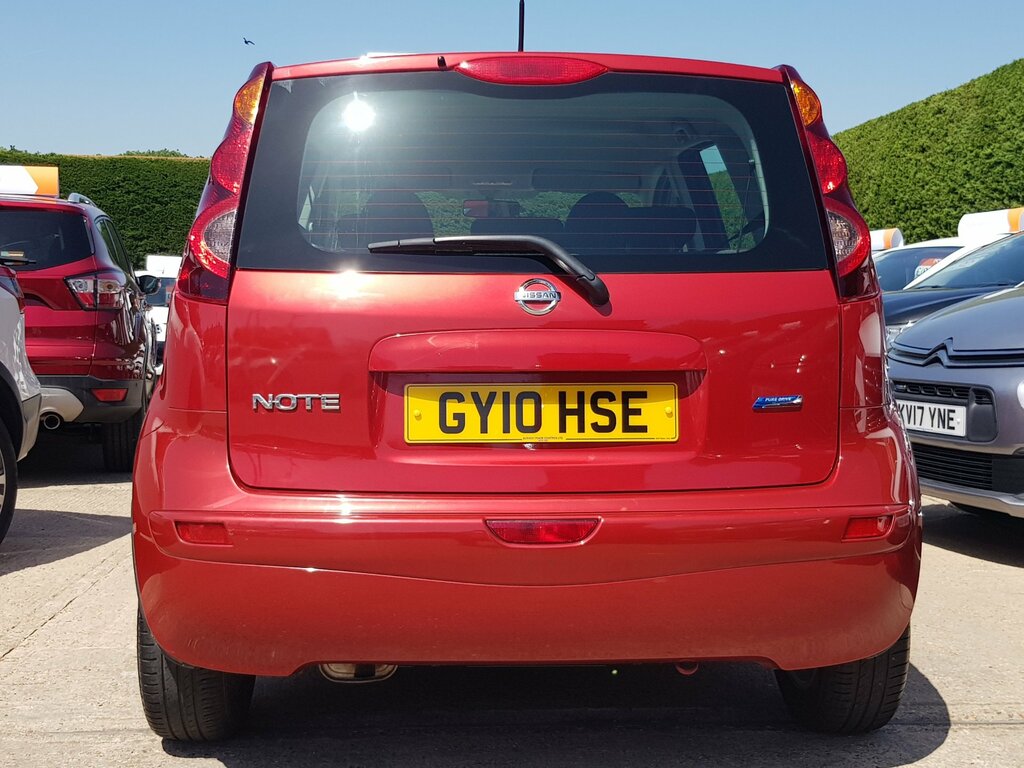 Nissan Note 1.6 16V Tekna Euro 5 Beige #8
