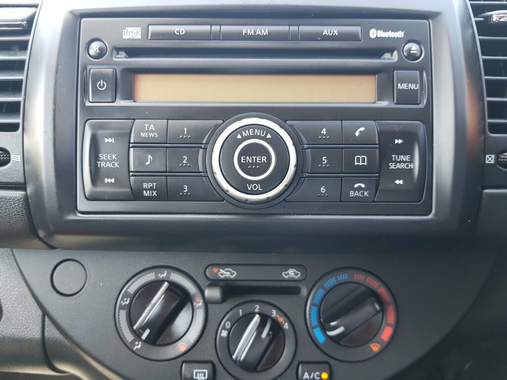 Nissan Note 1.6 16V Tekna Euro 5 Beige #16
