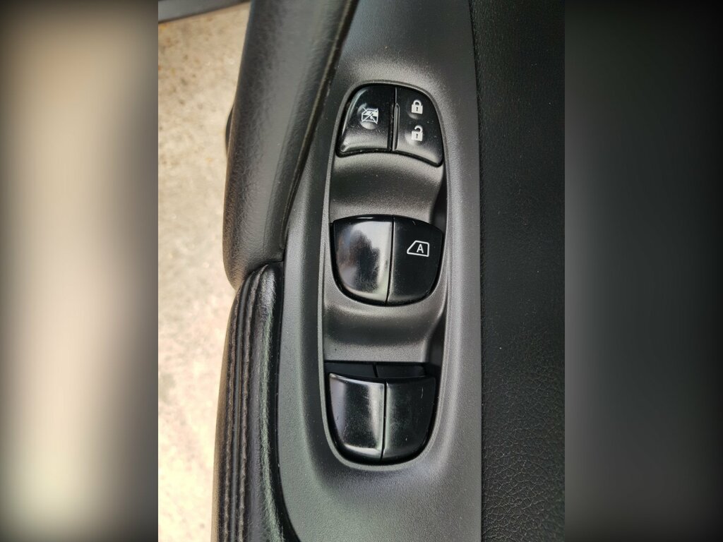 Nissan X-Trail  Blue #30
