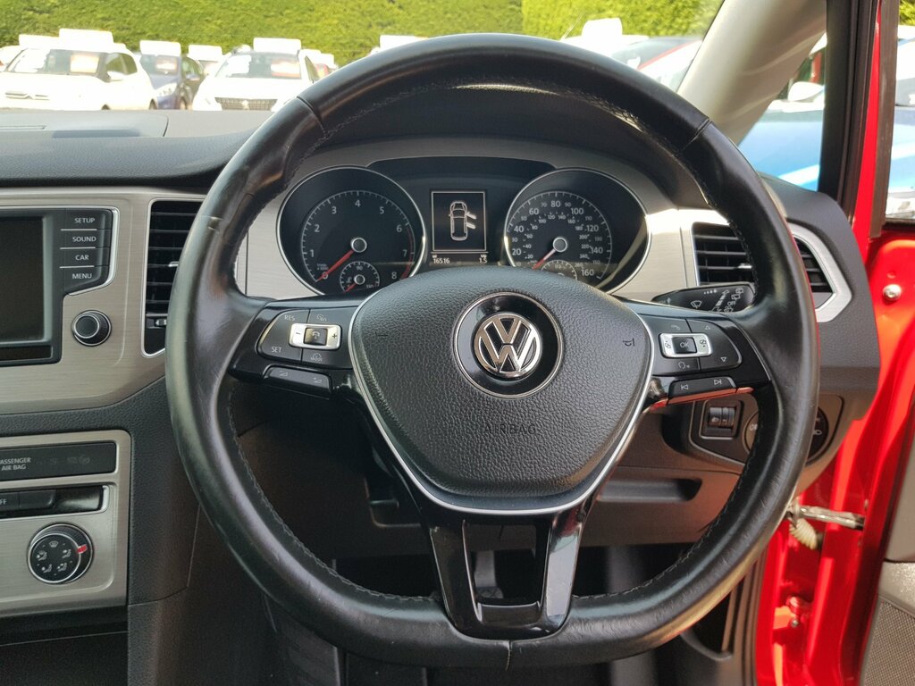 Volkswagen Golf SV Sv Se Tsi Grey #17