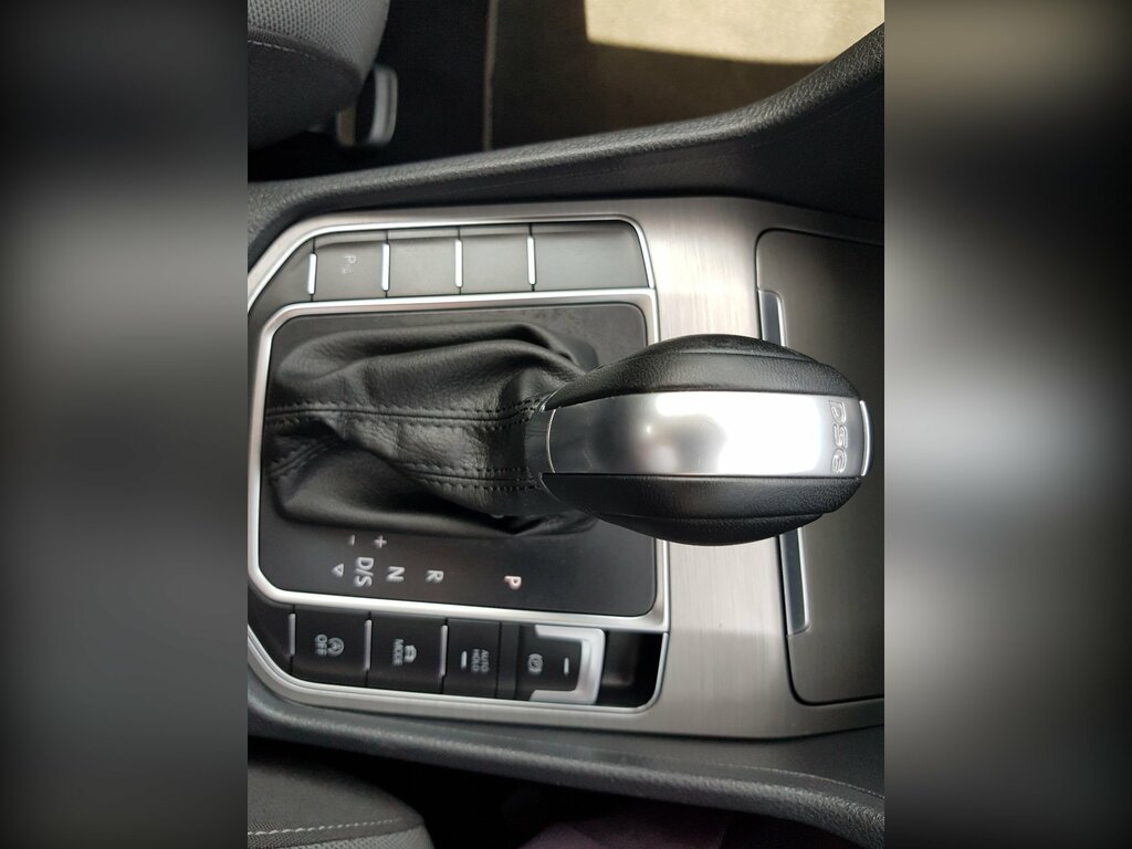 Volkswagen Golf SV Sv Se Tsi Grey #27