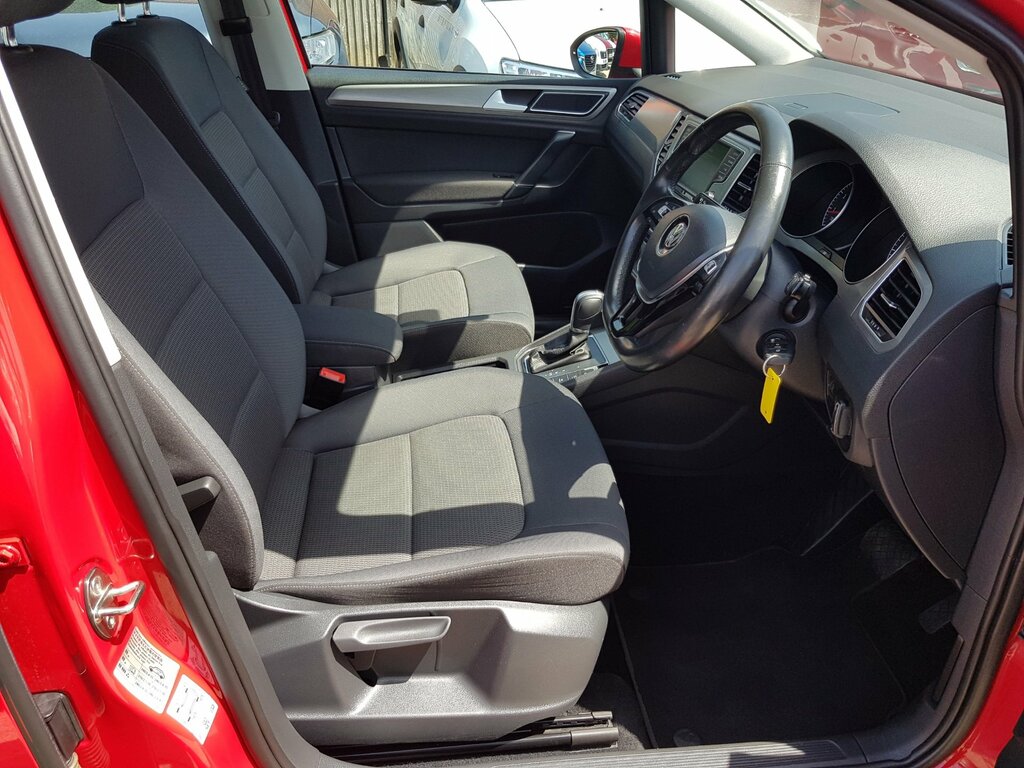 Volkswagen Golf SV Sv Se Tsi Grey #8