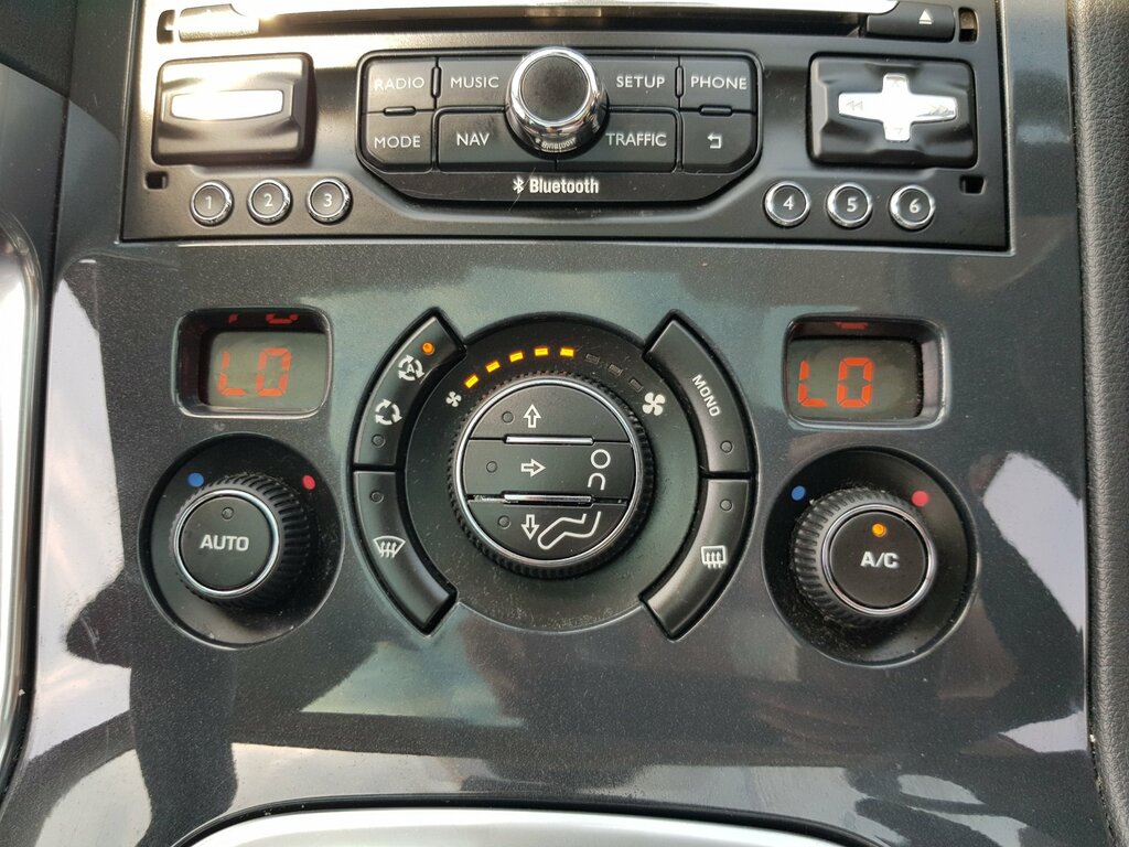 Peugeot 3008 Hdi Active White #21