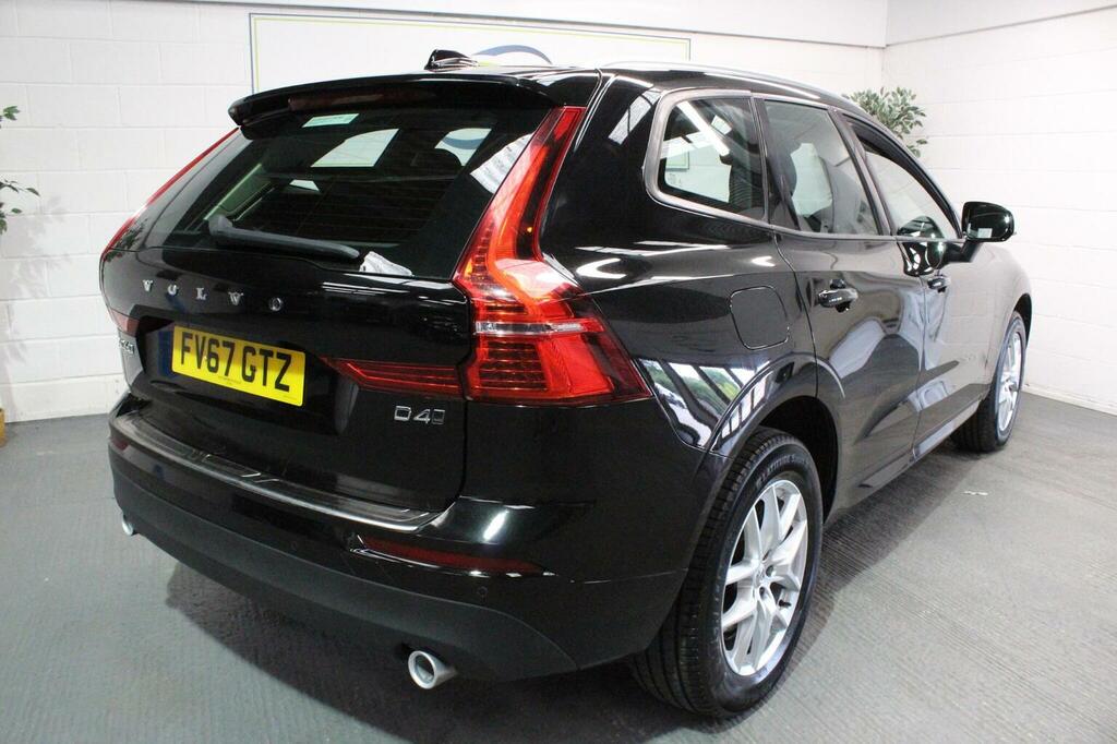 Volvo XC60 Suv 2.0 D4 Momentum Pro Awd Euro 6 Ss FV67GTZ Black #2