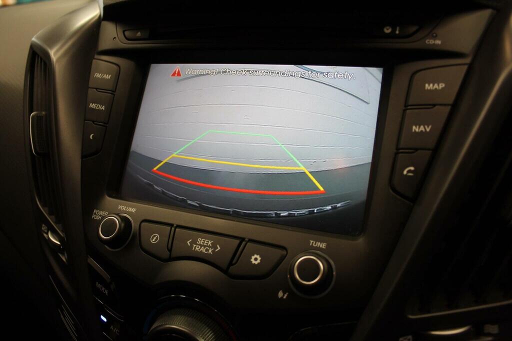 Hyundai Veloster Hatchback Silver #10