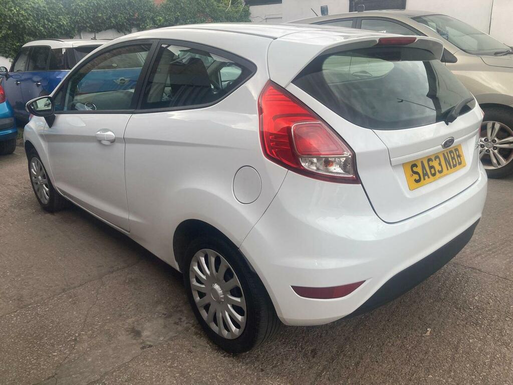 Ford Fiesta 1.25 Style Euro 5 White #4