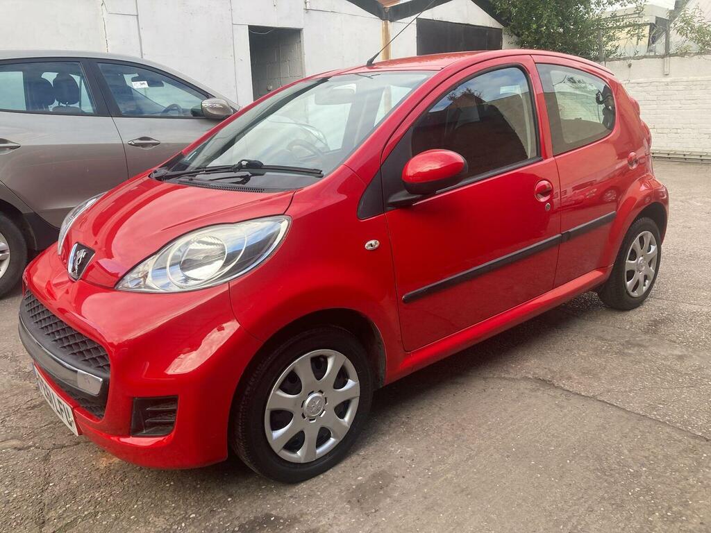 Peugeot 107 1.0 12V Urban Euro 5 Red #3