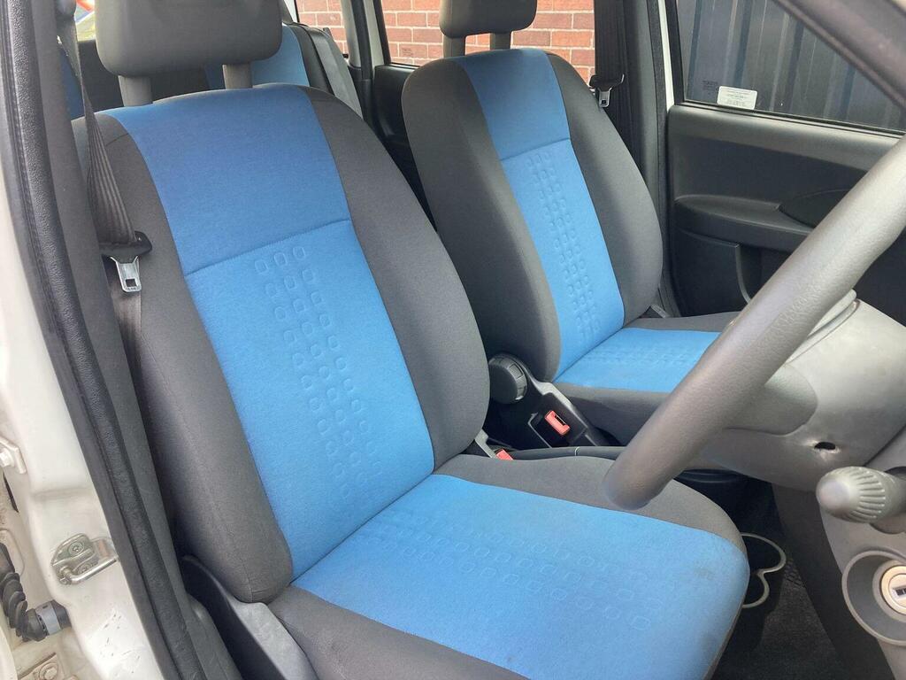 Fiat Panda 1.2 Active 5Str 69 Bhp White #7