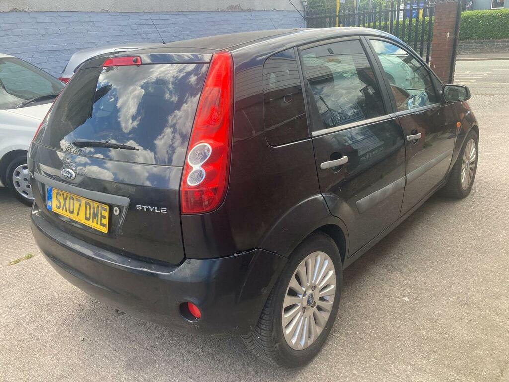 Ford Fiesta 1.25 Style Climate Black #6