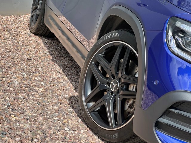 Mercedes-Benz GLB Class Glb35h Mhev Amg Premium Blue #4
