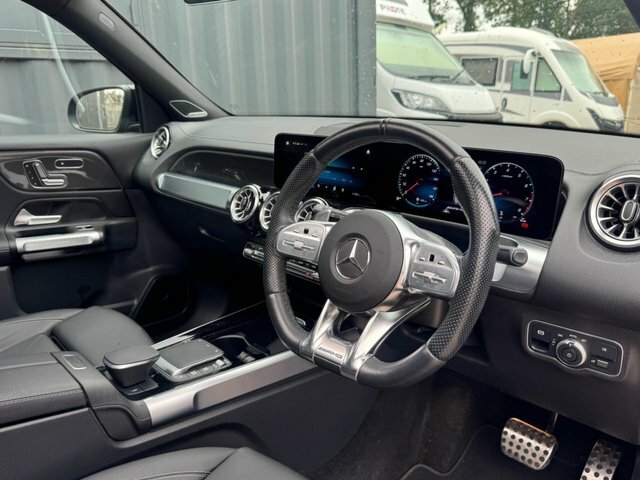 Mercedes-Benz GLB Class Glb35h Mhev Amg Premium Blue #3