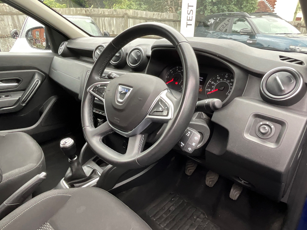 Dacia Duster 1.0 Tce Comfort Suv CE70ZHK #2