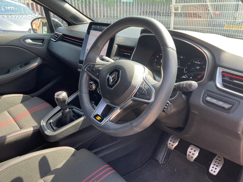 Renault Clio 1.0 Tce Rs Line Hatchback BV73TZP #2