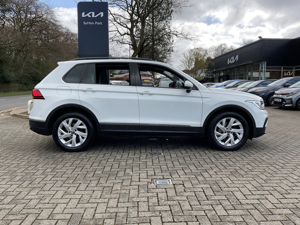 Volkswagen Tiguan 1.5 Tsi Life Suv FN22LSY  #4