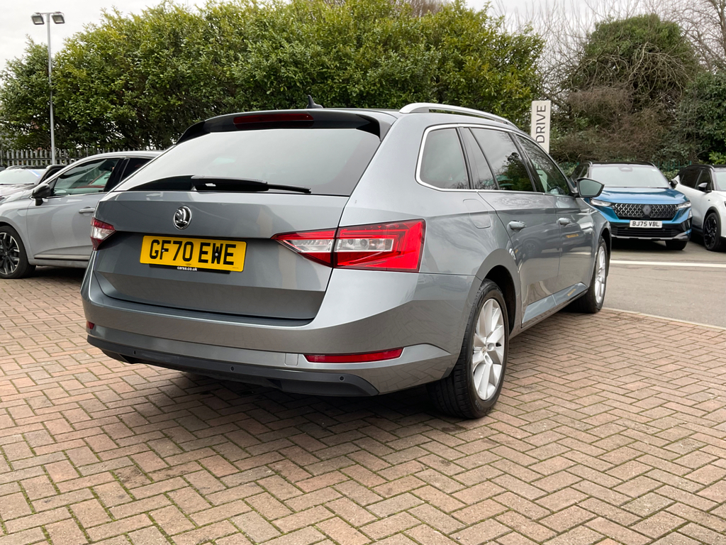 Skoda Superb 1.5 Tsi Act Se Technology Estate  #6