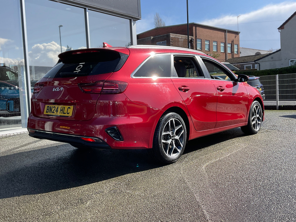 Kia Ceed 1.5 T Gdi 3 Sportswagon  #6