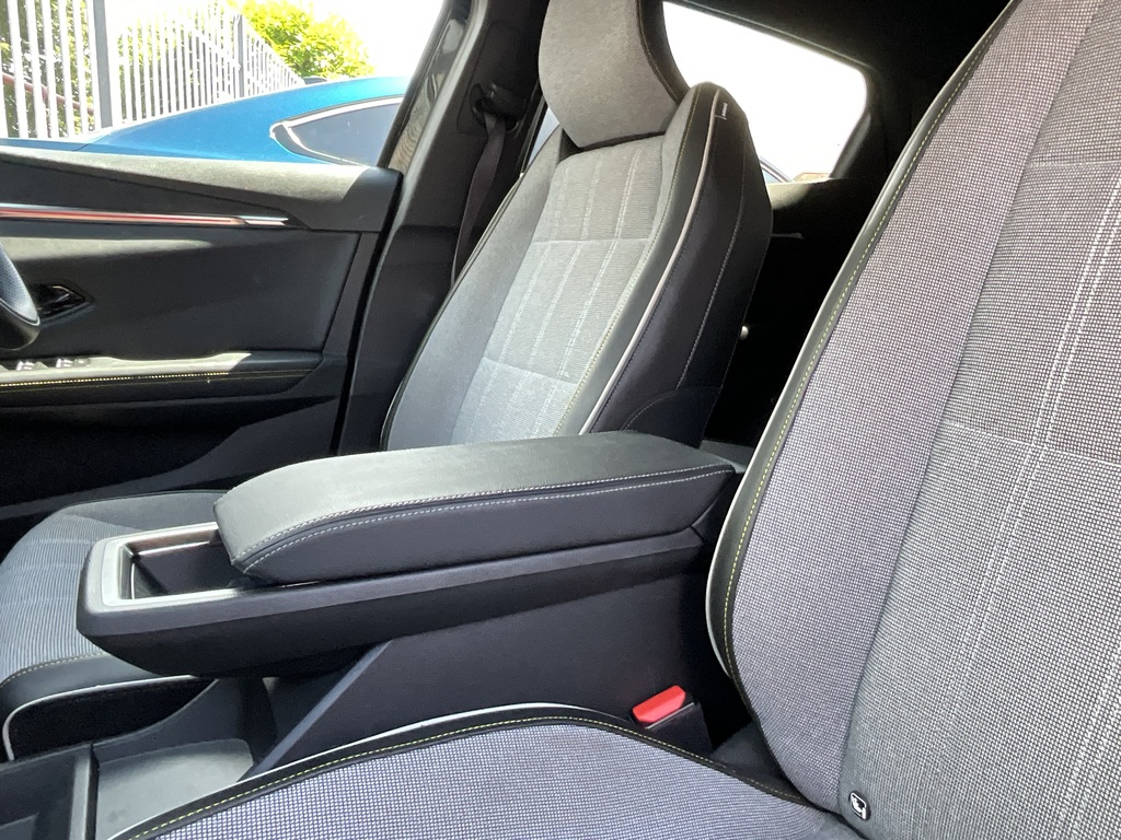 Renault Megane E-Tech 60Kwh Launch Edition Hatchback Black #20