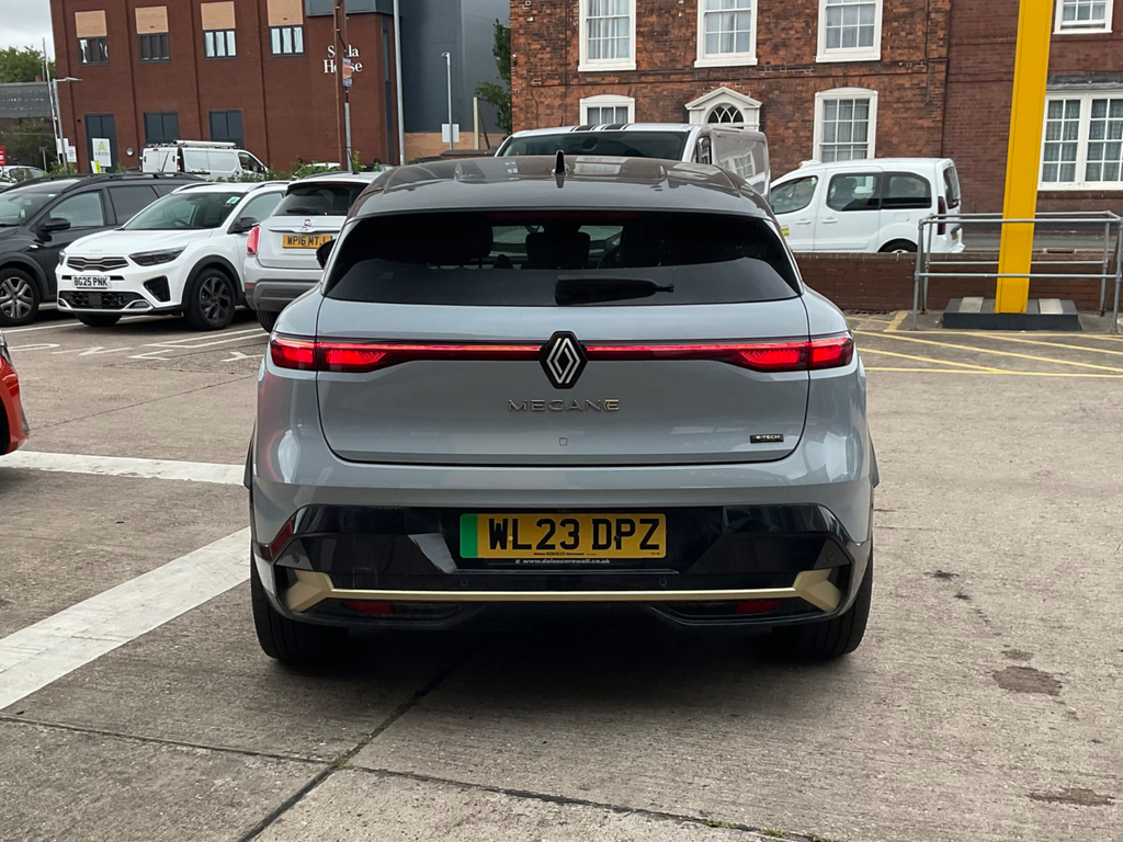 Renault Megane E-Tech 60Kwh Iconic Hatchback  #5