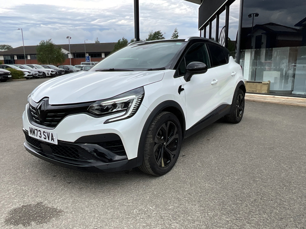Renault Captur Engineered Black #10