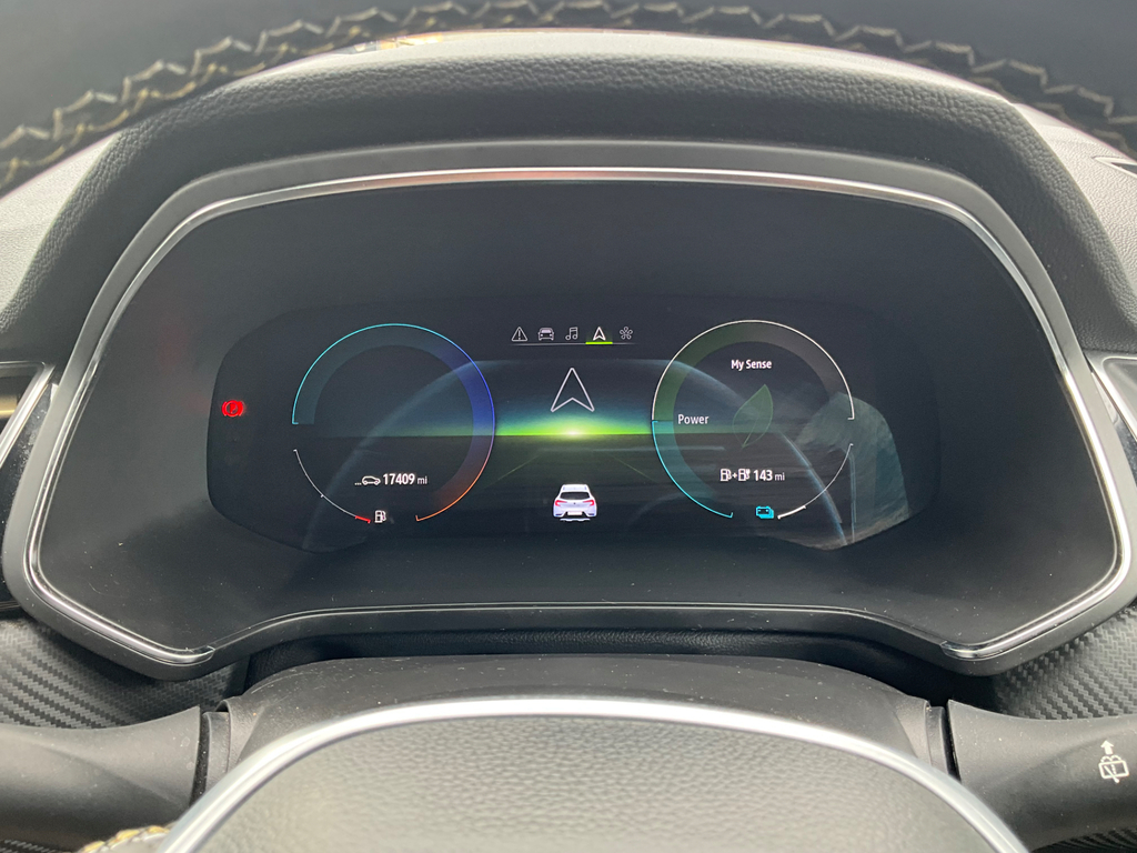 Renault Captur Engineered Black #24