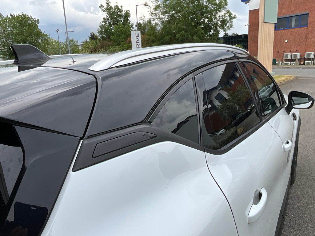 Renault Captur Engineered Black #36