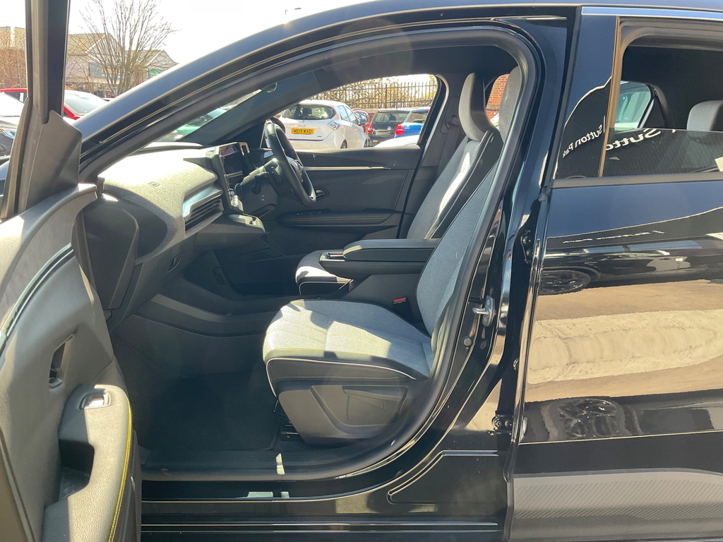 Renault Megane E-Tech Techno Grey #42
