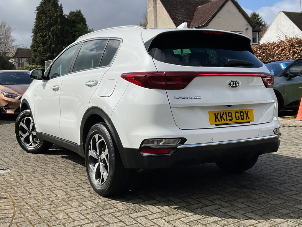 Kia Sportage 1.6 Gdi 2 Suv #3