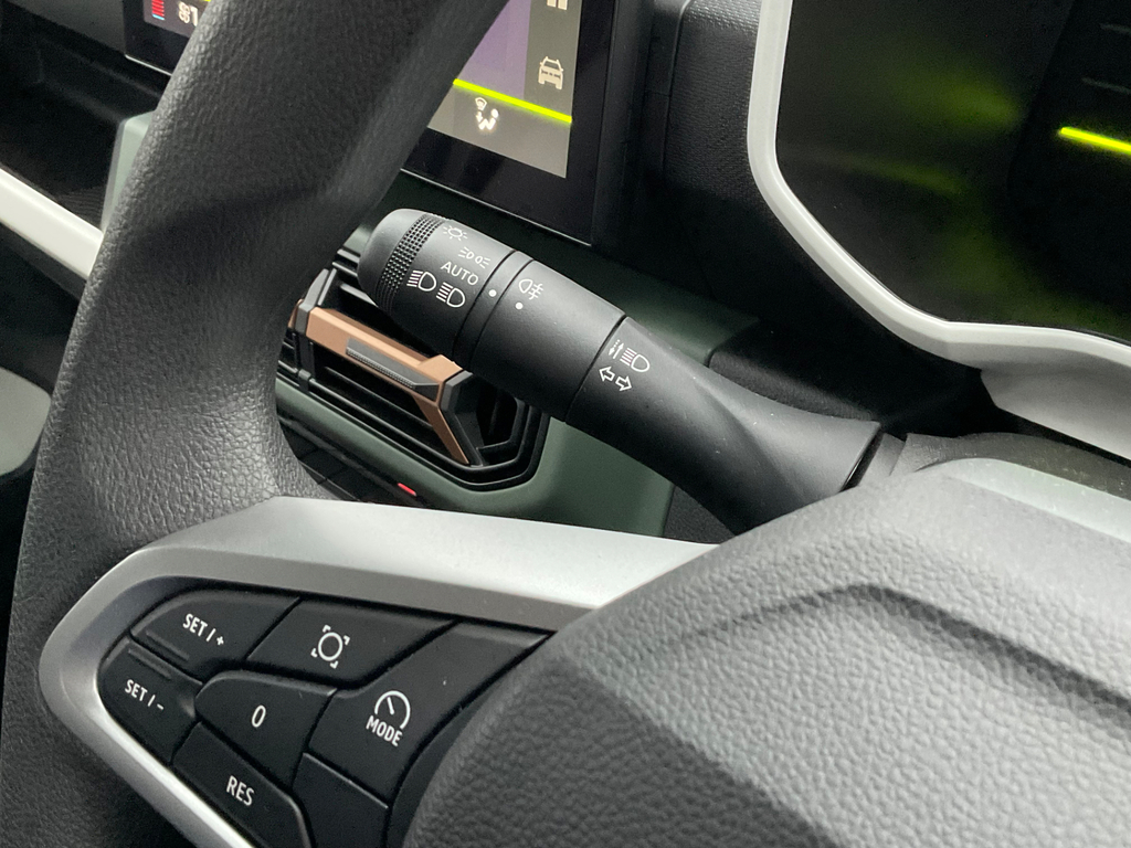 Dacia Spring 27Kwh Extreme 65 48Kw Beige #8