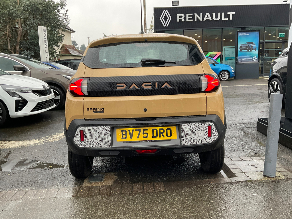 Dacia Spring 27Kwh Extreme 65 48Kw Beige #24