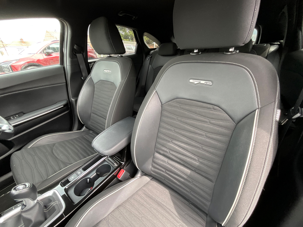 Kia Proceed Gt-line Grey #36