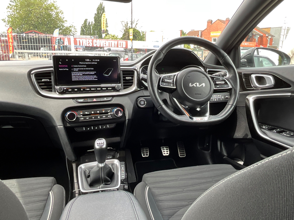Kia Proceed Gt-line Grey #27