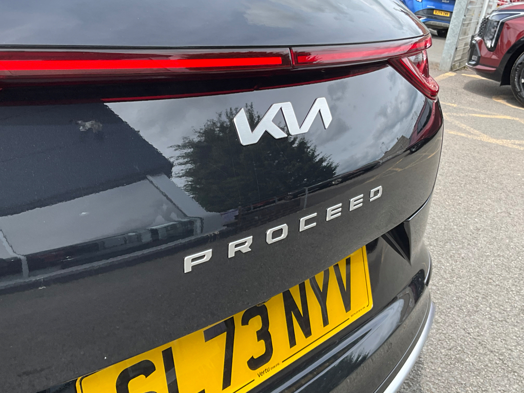 Kia Proceed Gt-line Grey #42