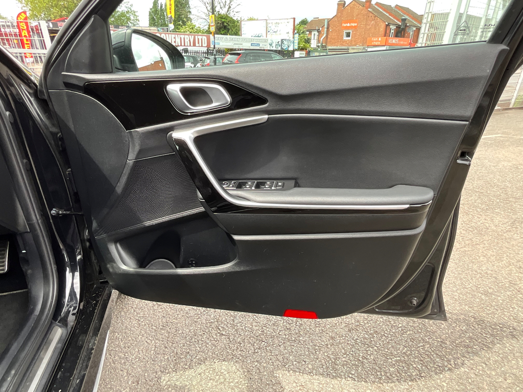 Kia Proceed Gt-line Grey #26