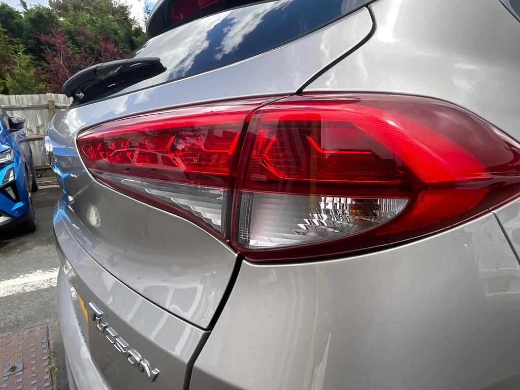 Hyundai Tucson S Beige #35