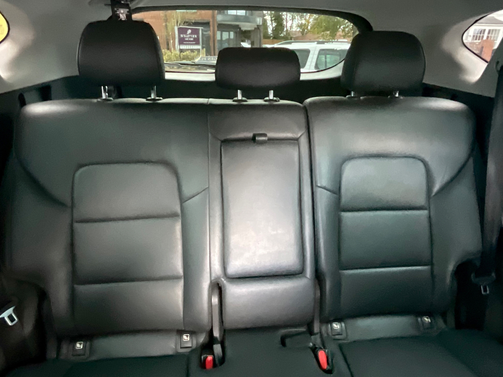 Hyundai Tucson S Beige #24