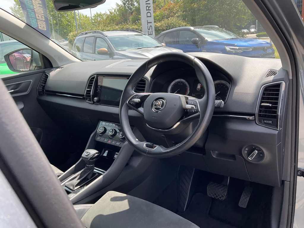 Skoda Karoq Edition Grey #21