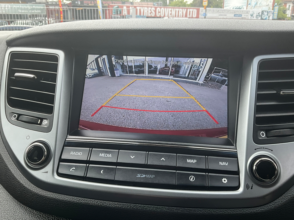 Hyundai Tucson  Red #15