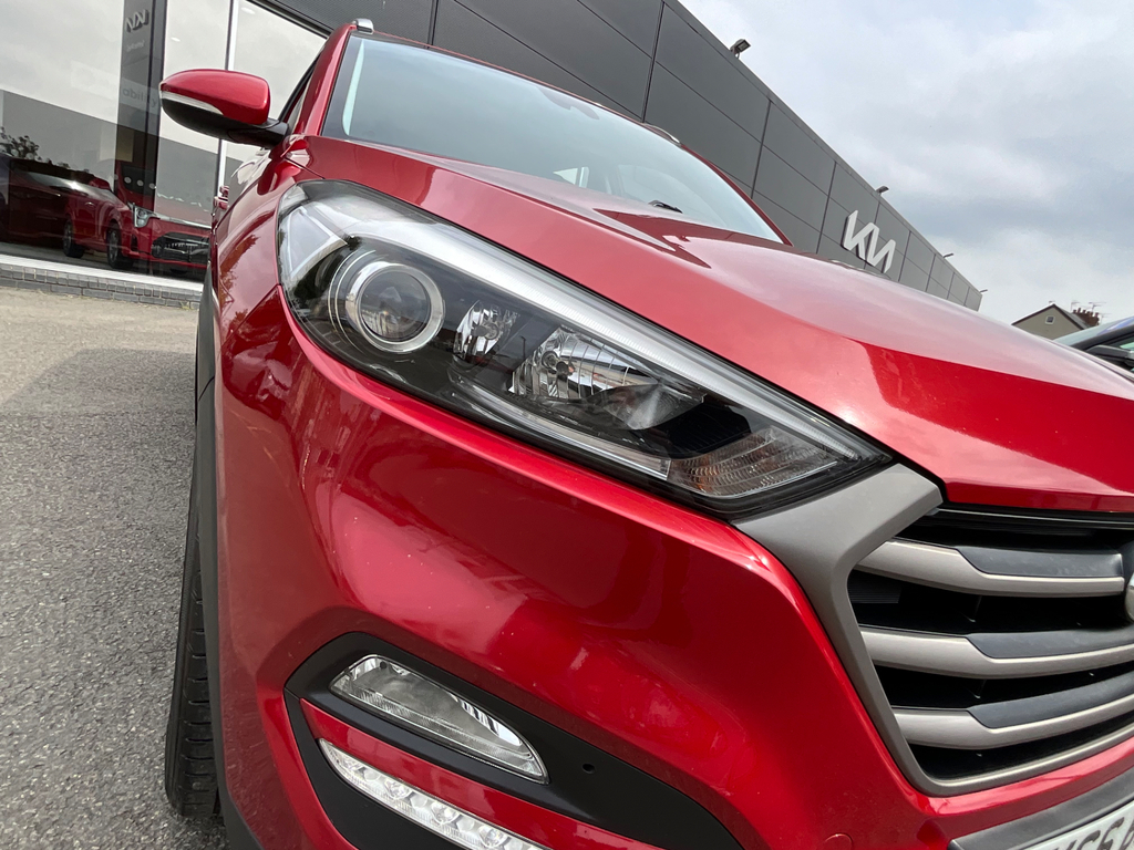 Hyundai Tucson  Red #34