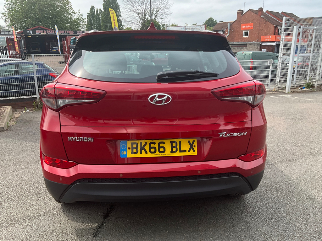Hyundai Tucson 1.7 Crdi Blue Drive Se Nav Suv  #6