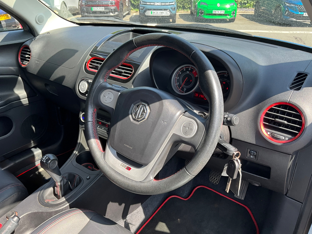 MG MG3 1.5 Vti Tech 3Style Hatchback  #2