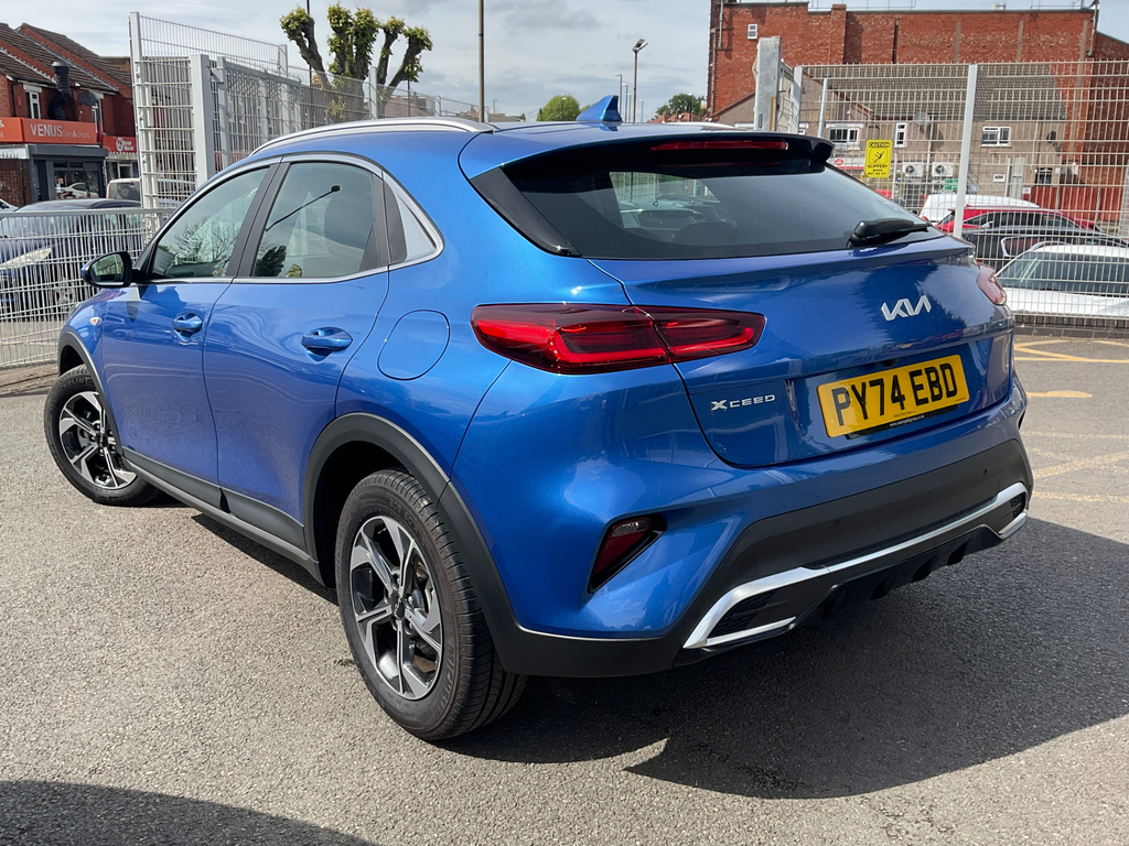 Kia Xceed 1.5 T Gdi 2 Suv #2