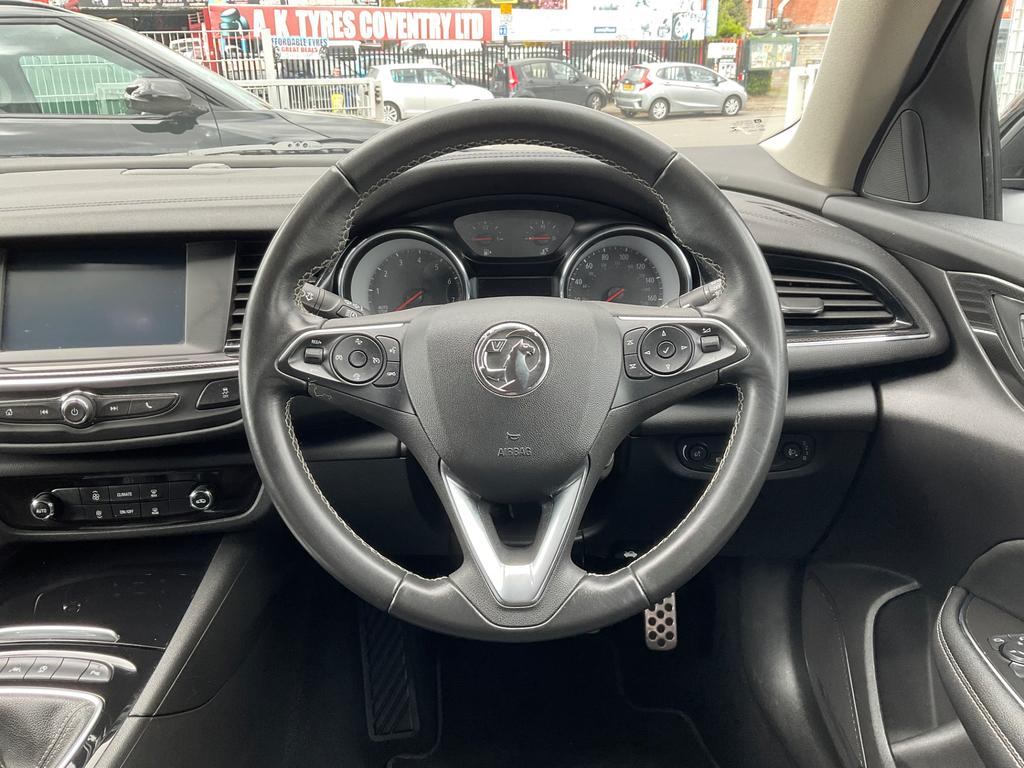 Vauxhall Insignia 1.5 Turbo D Se Nav Black #8
