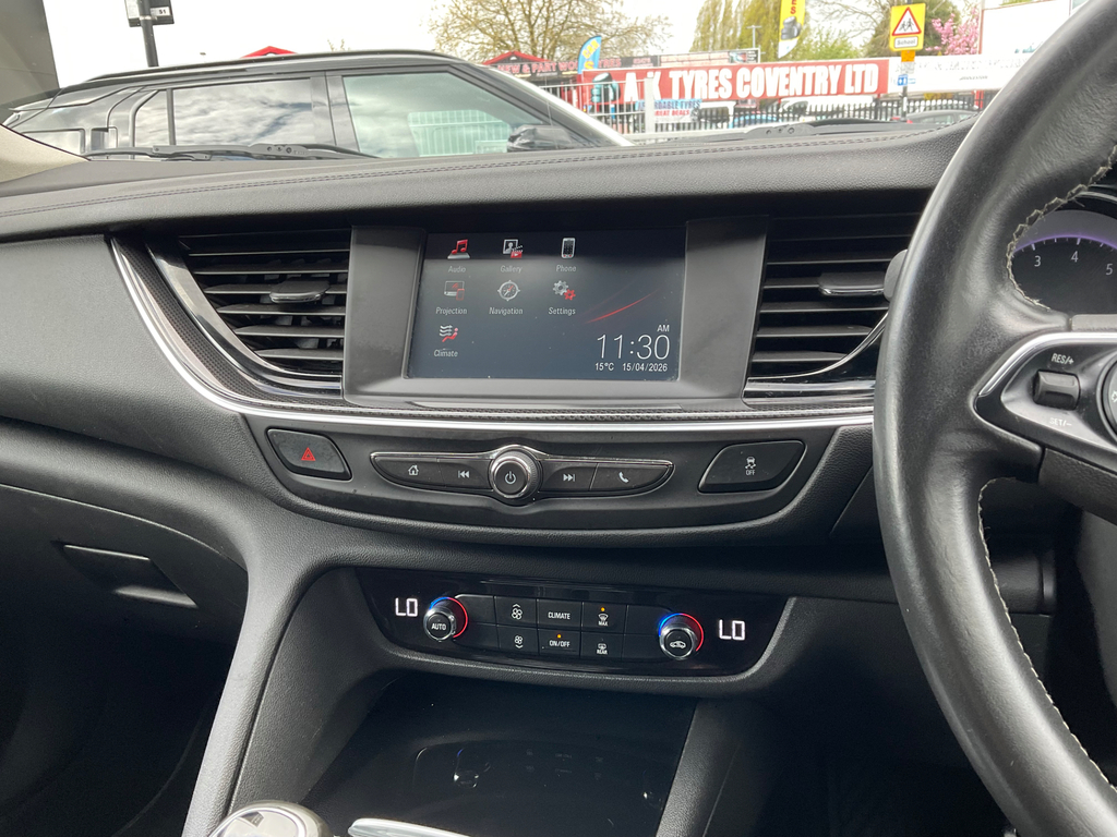 Vauxhall Insignia 1.5 Turbo D Se Nav Black #16