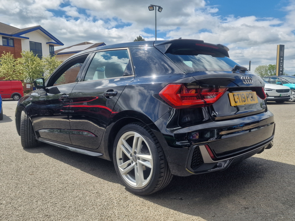 Audi A1 1.0 Tfsi 30 S Line Sportback  #3