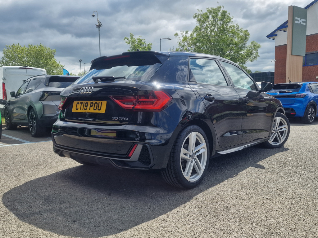 Audi A1 1.0 Tfsi 30 S Line Sportback  #2