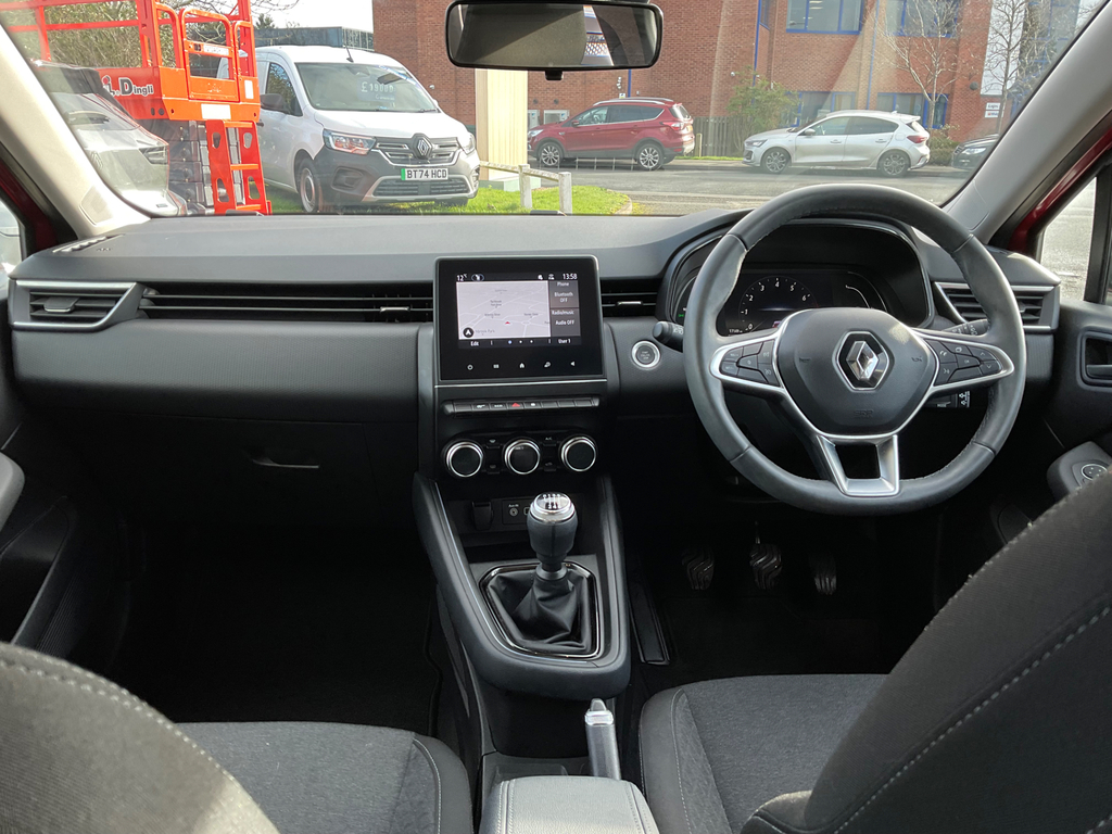 Renault Clio 1.0 Tce Evolution Hatchback  #2