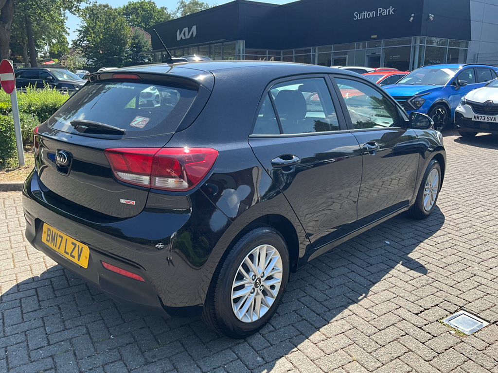 Kia RIO 1.0 T Gdi 2 Hatchback  #5