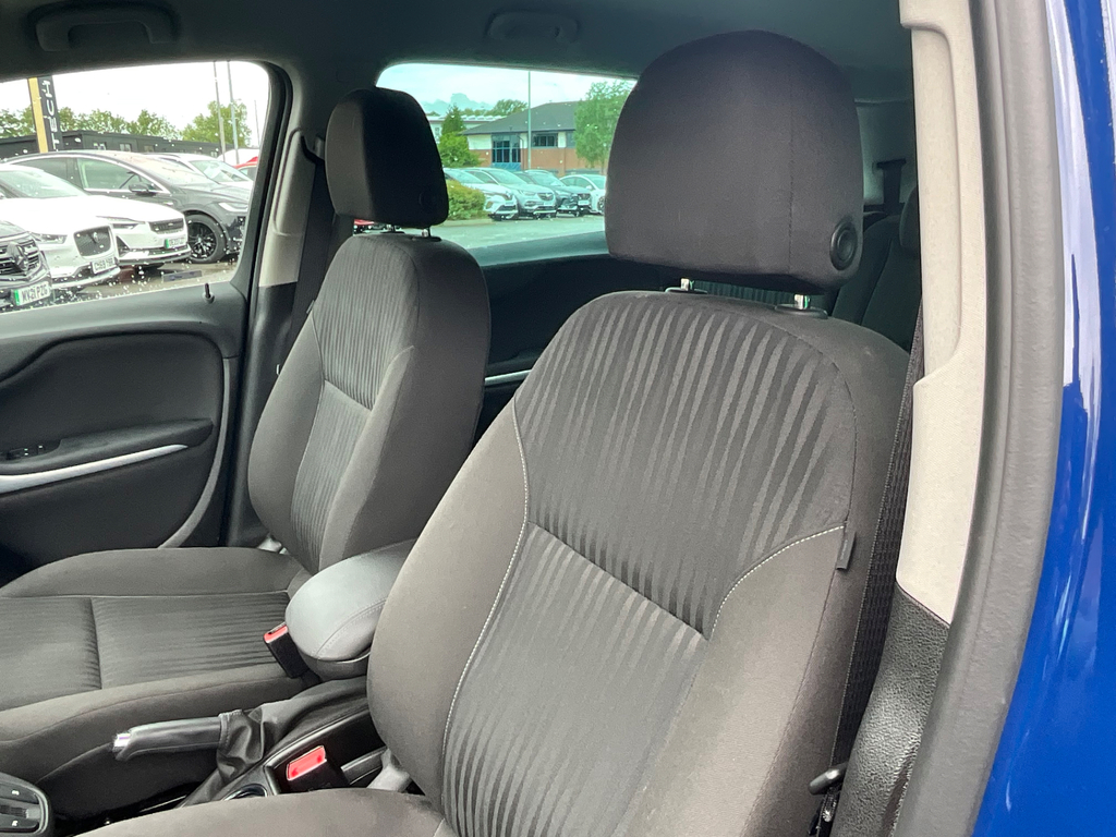 Vauxhall Zafira Tourer Sri Cdti Ss Red #33