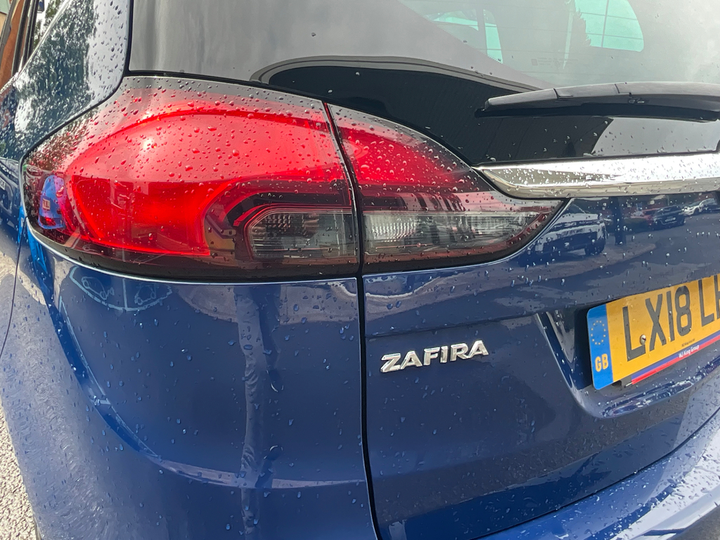 Vauxhall Zafira Tourer Sri Cdti Ss Red #41