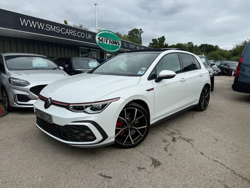 Volkswagen Golf Petrol White